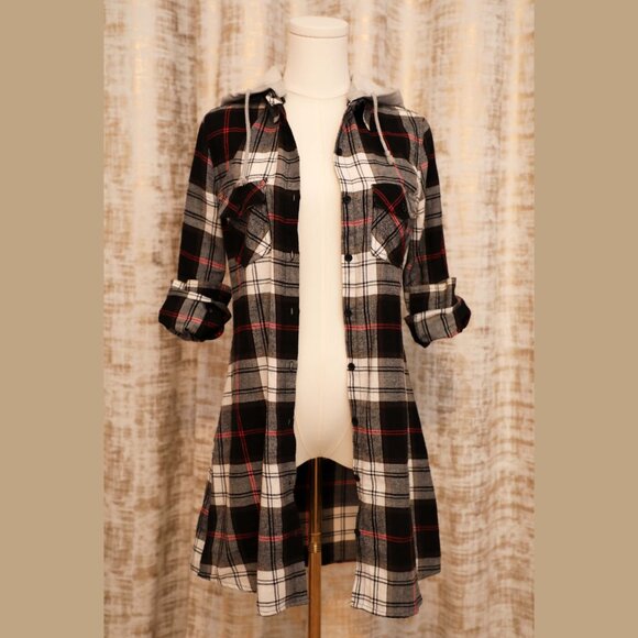 Love Tree B/W Flannel Shirt Dress w/Hoodie Collar Size S (belt not included) - Picture 5 of 8